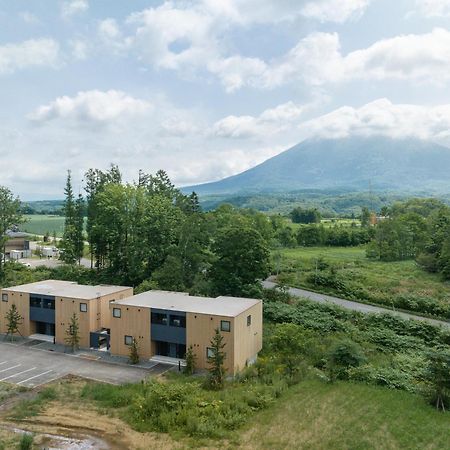 Miru Niseko Hotel Exterior photo